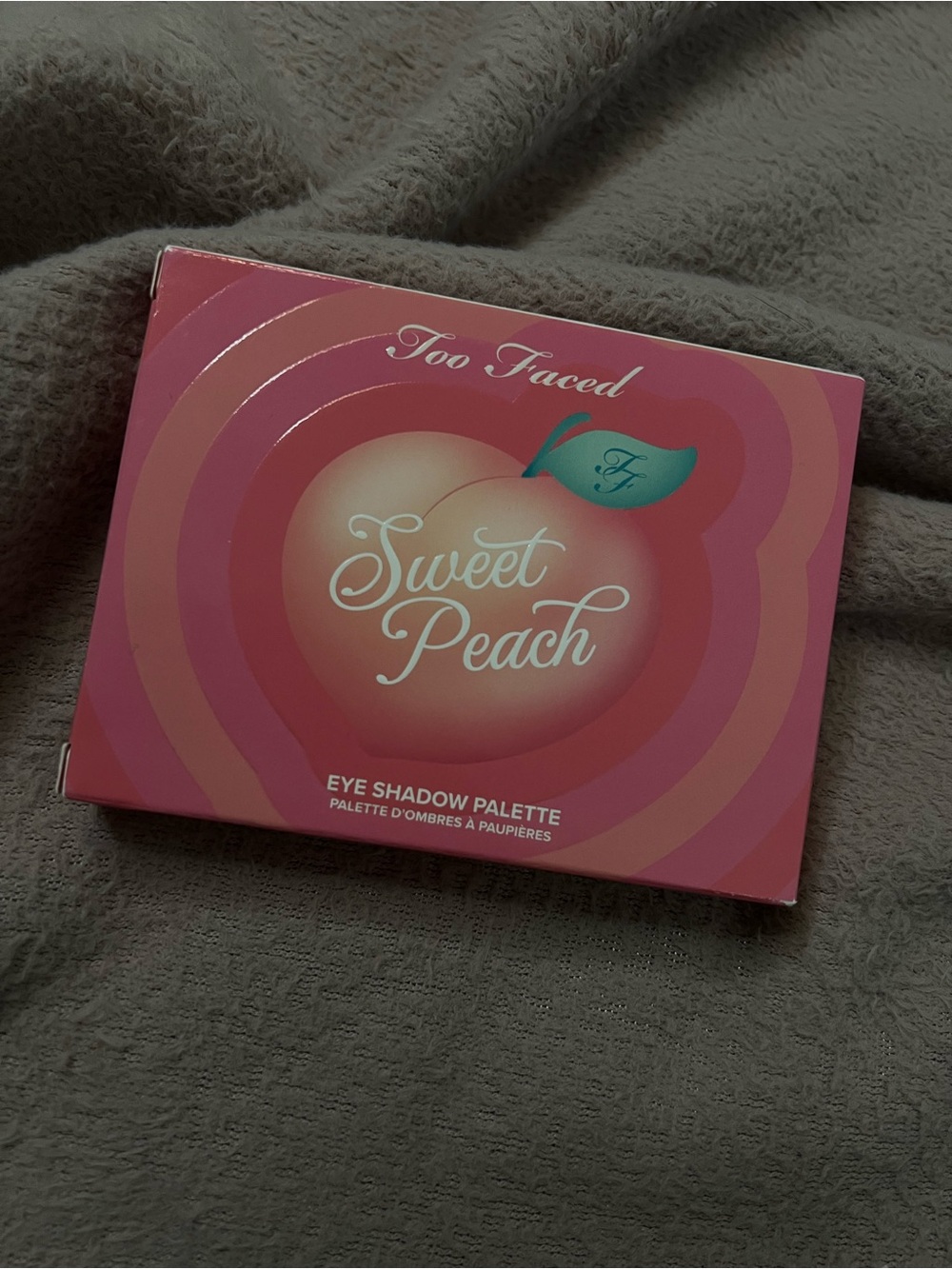 Too Faced Sweet Peach Eyeshadow Pallete